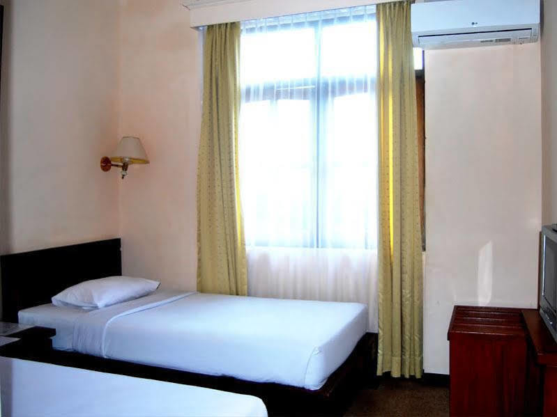Hotel Bumi Asih Padangsidimpuan Batubelubang Eksteriør billede